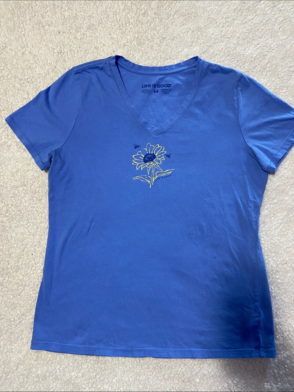 Life Is Good Womens size medium Blue V-Neck Sunflower Tee